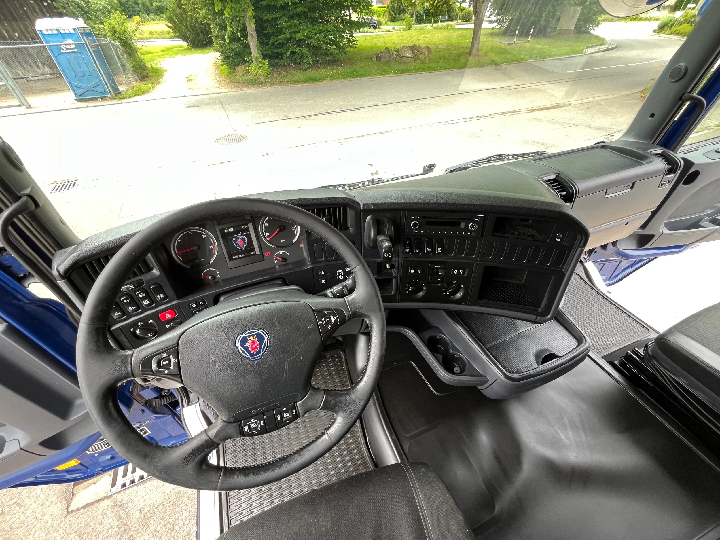 Scania R 2015 - R410 5 x Volumen-SZM 4x2 *MEGA *Retarder *Topline Bild 20