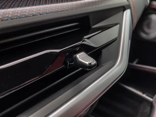 BMW XM 2023 - 748PK V8 PHEV Label Red 30 kWh image 85