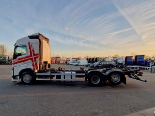 Volvo FH 2020 - 13.460 Globetrotter 6x2*4 - BDF - I Parkcool - 4.90 WB - Full air - Navi bild 4