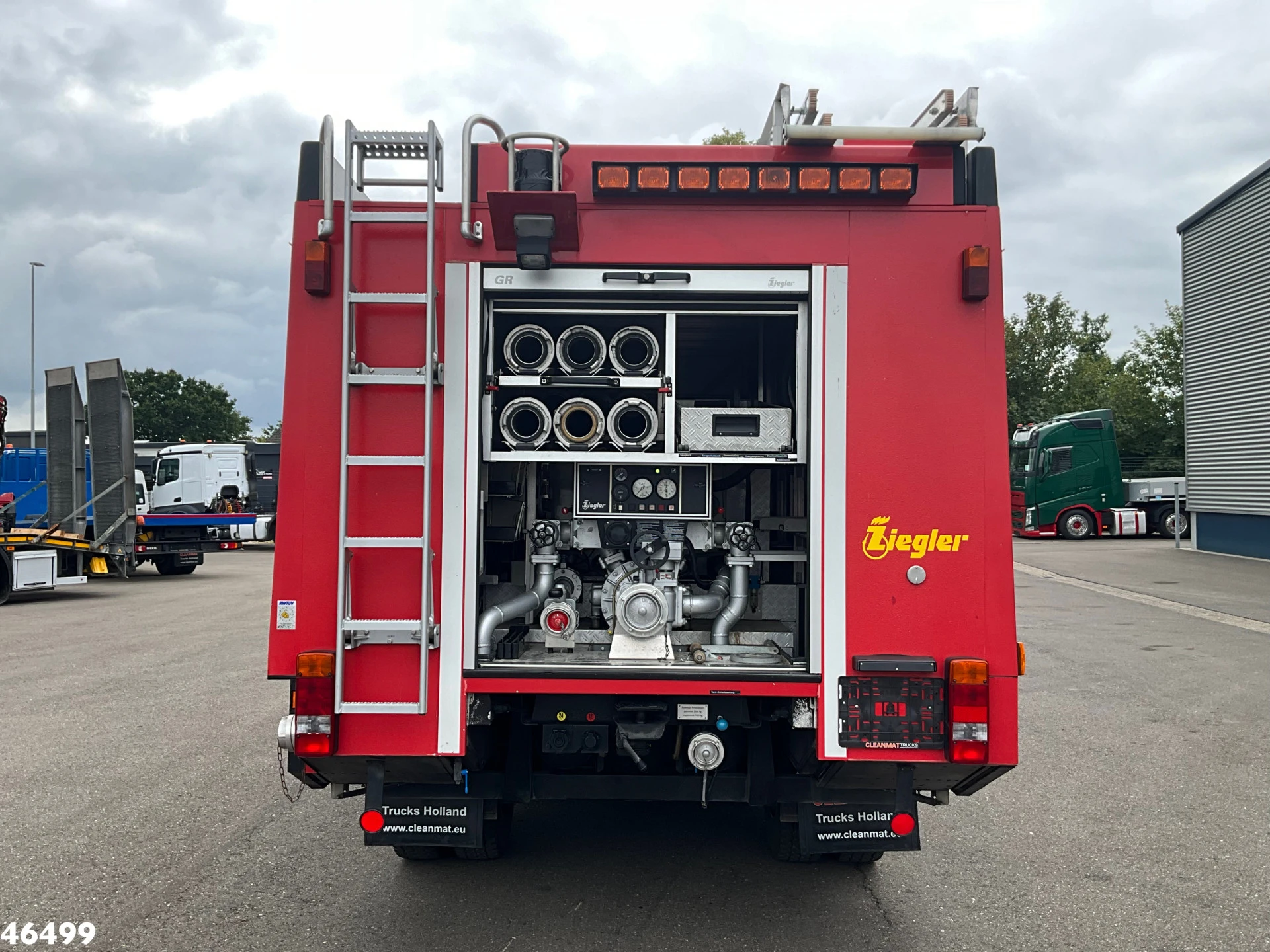 Mercedes-Benz Atego 2002 - 918 4x4 ZIEGLER Brandweer / materiaalwagen Just 17.693 km! afbeelding 11