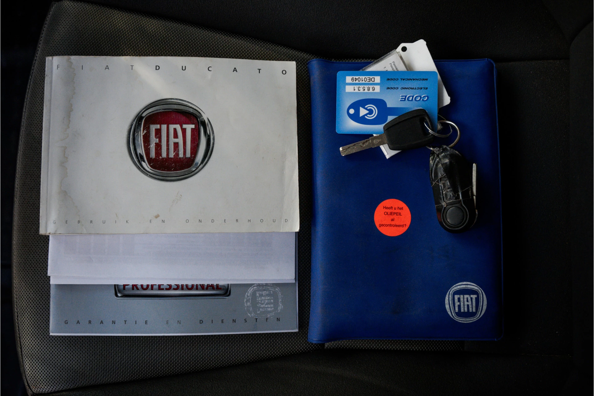 Fiat Ducato 2016 - 150 Multijet 2.3 L3H1 | 150 PK | 6-Zits | 3-Zijdige kipper | 1e Eigenaar | Airco | Trekhaak obrázek 35