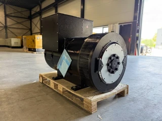 2025 - DPX CJ544D - 500 kVA Alternator - DPX-33912 obrázek 3 náhled