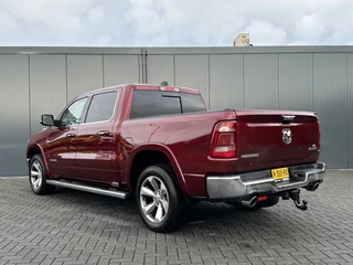 Dodge Ram 1500 2018 - 5.7 V8 LARAMIE / LPG / TREKHAAK 3.5T / ADAPTIVE CRUISE / CAMERA / PANO / 12 INCH SCREEN / DELMONICO RED obrazek 5