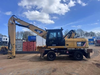 Cat N/A 2011 - M 322 D MH obrazek 1