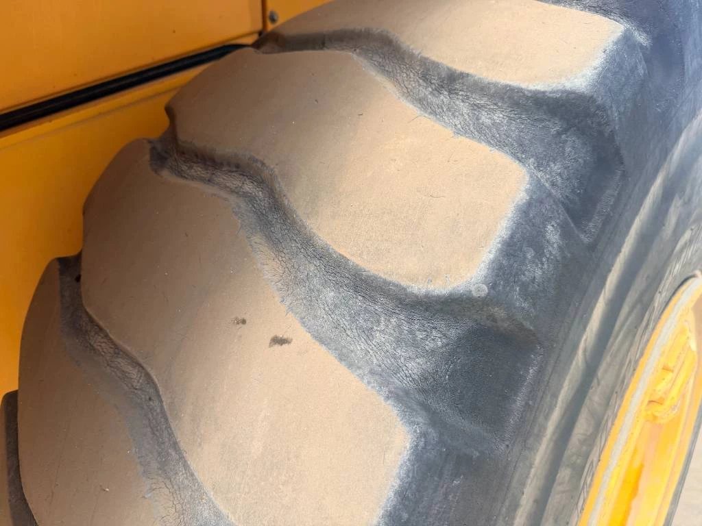 Volvo 2005 - L150E immagine 28