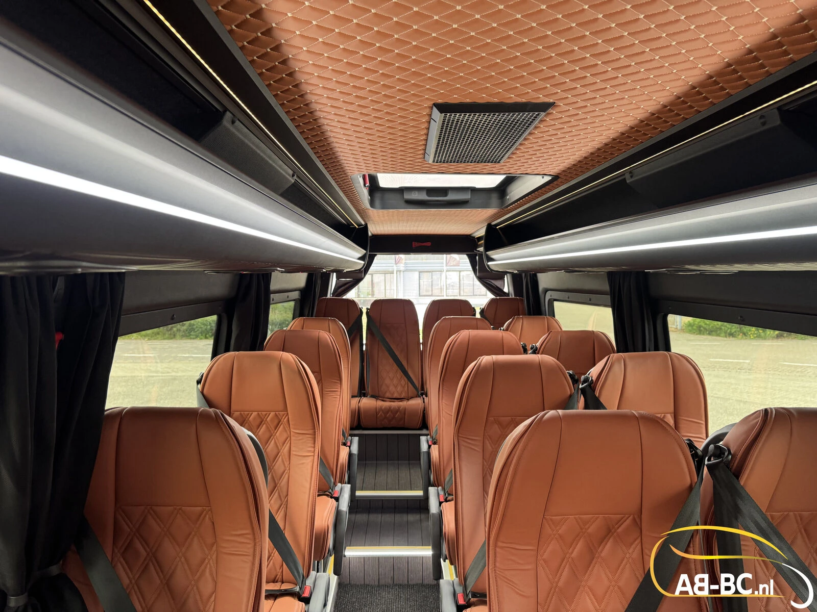 Mercedes-Benz 519 Storm, 21 Seats large luggage space, Euro 6 2026 Bild 57