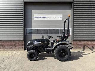 Solis 26 HST minitractor NIEUW black edition / brede agri banden 2026 afbeelding 3 miniatuur