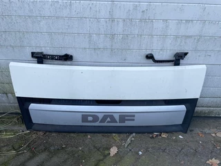 DAF N/A - 1893917-1894038-2019586 GRILLE CF EURO 6 bild 1