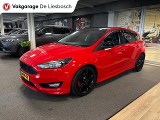 Ford Focus 2016 - 1.5 Red Edition / navi / cruisecontrol / nieuwe motor / super nette staat zdjęcie 2 miniatura