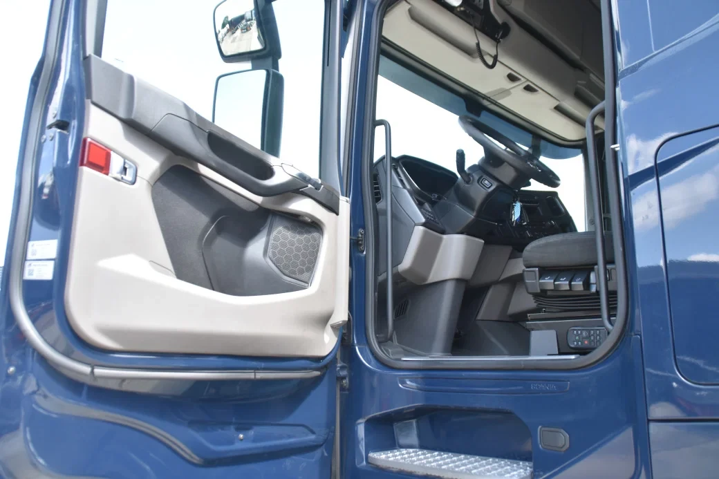 Scania S 2020 - S450 NGS 4x2NB - EURO 6 D - RETARDER - 892 TKM - FULL AIR - ACC - PARK. AIRCO - 2 x FUEL TANKS - GOOD CONDITION - afbeelding 4