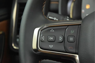 Dodge Ram 1500 2024 - 5.7 V8 4x4 Crew Cab Longhorn zdjecie 10