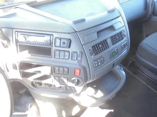 DAF XF 410 2016 - 6X2  ENGINE NOT OK immagine 8