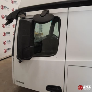 Mercedes-Benz N/A 2016 - Occ cabine RHD Mercedes obrazek 5