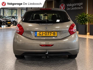Peugeot 208 2015 - 1.2 PureTech Style Pack/airco/navi/trekhaak/boeken afbeelding 3 miniatuur