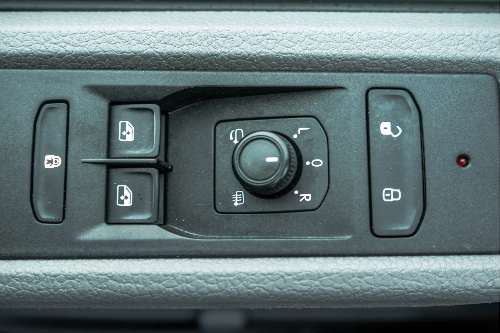 Volkswagen Transporter 2021 - T6.1 2.0 TDI L2H1 | 150 PK | Turbo defect | Carplay | Cruise | Navi | Trekhaak | Airco imagem 22
