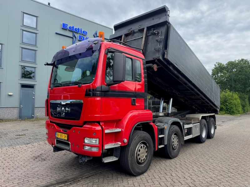 MAN TGS 2009 - 37.400 8X4 EURO 4 / MANUAL / KIPPER afbeelding 1