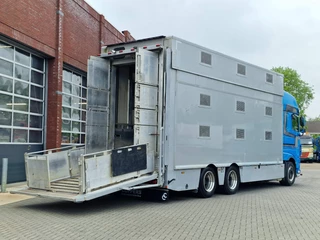 DAF XF 510 2018 - 6x2 SuperSpaceCab - Livestock Cuppers 3 deck - Ventilation - Lifting roof - Loadlift - Retarder immagine 8