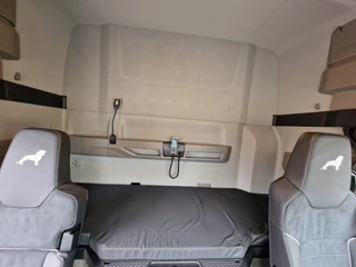 MAN TGX 2026 - 18.520 4x2 - NEW - Show truck - Retarder - Night clima - Full air - Navi - PTO prep zdjecie 15