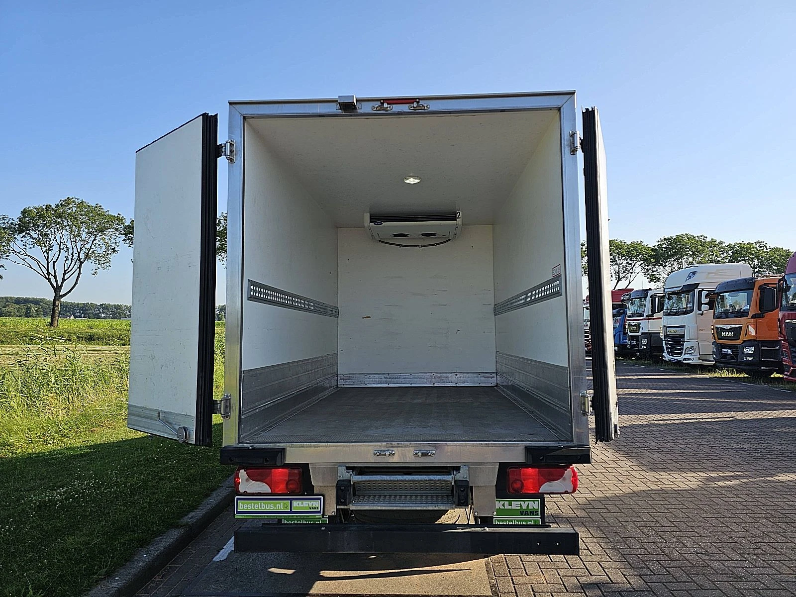 Mercedes-Benz Sprinter 2021 - 516 Bild 15