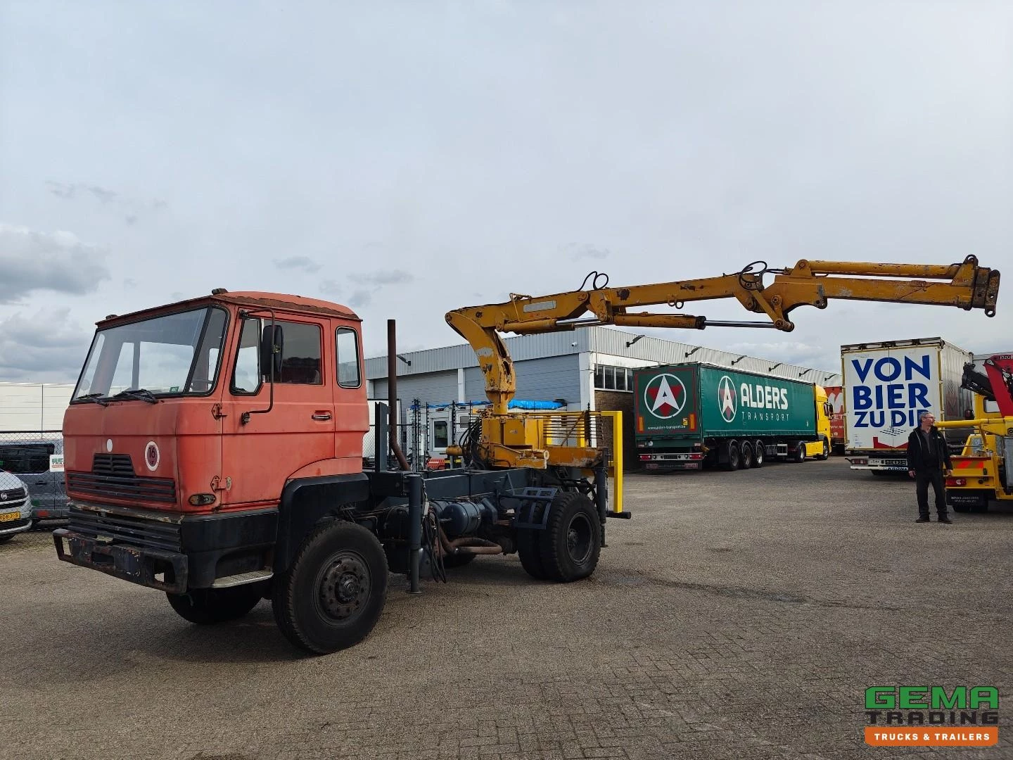DAF FAV 1800 DT 320 1976 Bild 16