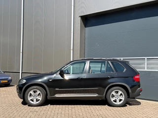 BMW X5 2008 - XDrive30i High Exe bj. 2008 NL auto|Pano|Autom|Leder|Trekh|Nap afbeelding 2