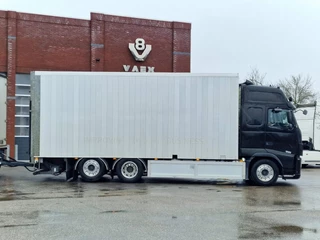Volvo FH 2013 - 13.460 Globetrotter XL 6x2 - Box with side doors - Loadlift + Kelberg trailer 2012 with loadlift afbeelding 42