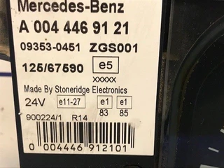 Mercedes-Benz N/A - A 0044469121 INSTRUMENT CLUSTER ECONIC immagine 3