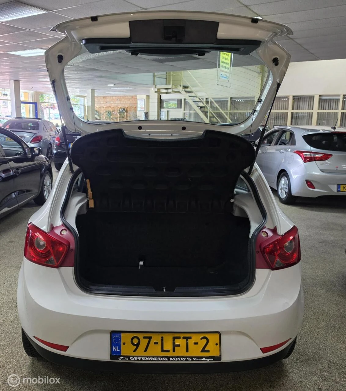 SEAT Ibiza 2010 - 1.2 Club Armin Approved afbeelding 6
