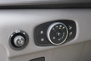 Ford Transit 2024 - 350 2.0 TDCI L2H2 Limited 165pk - Adaptive Cruise - Xenon - Navi - Blind Spot - 360 camera - Rijklaar obrazek 12