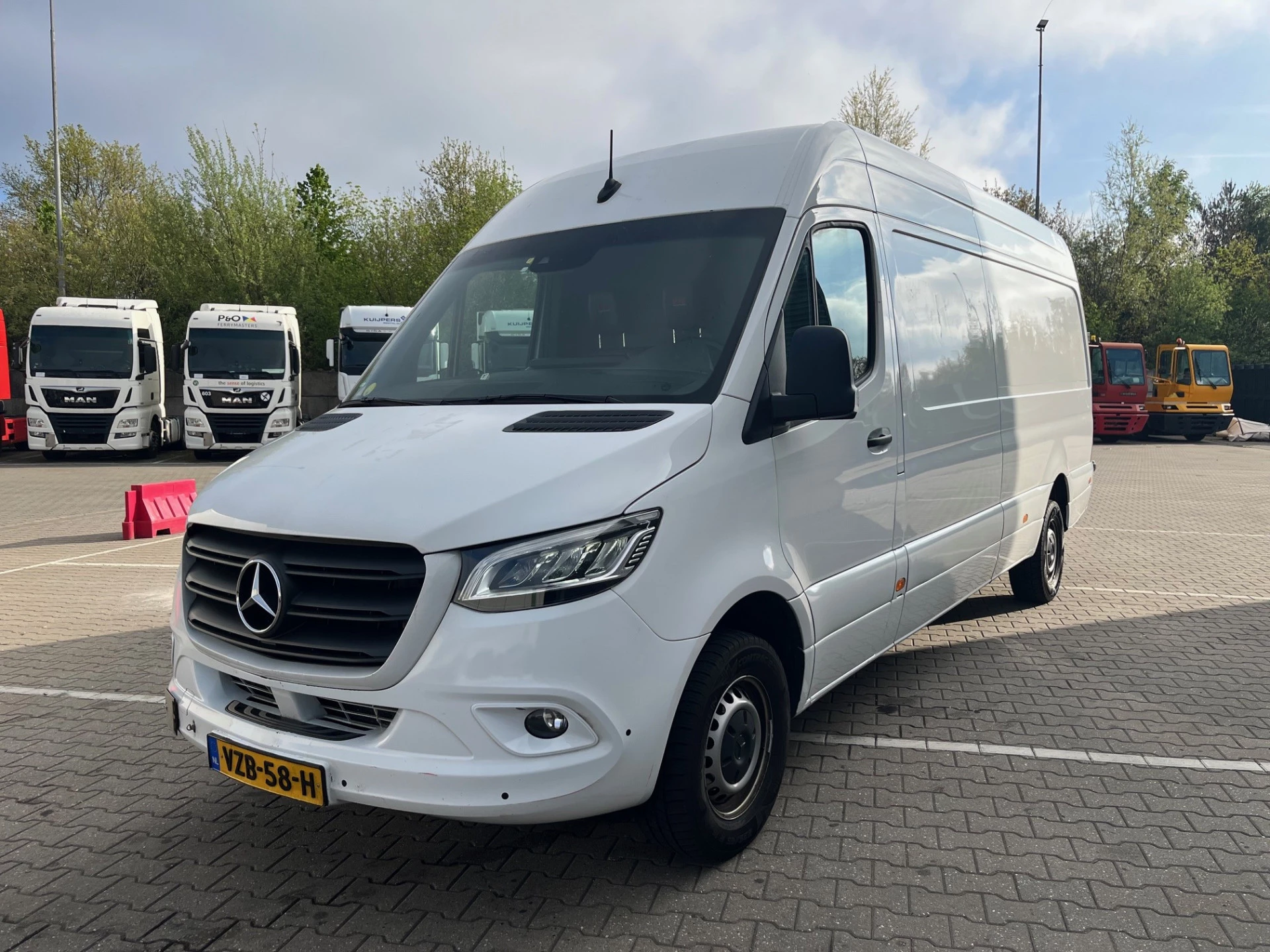 Mercedes-Benz Sprinter 2023 - 319 1.9 CDI / L4 H3 / RWD / afbeelding 22