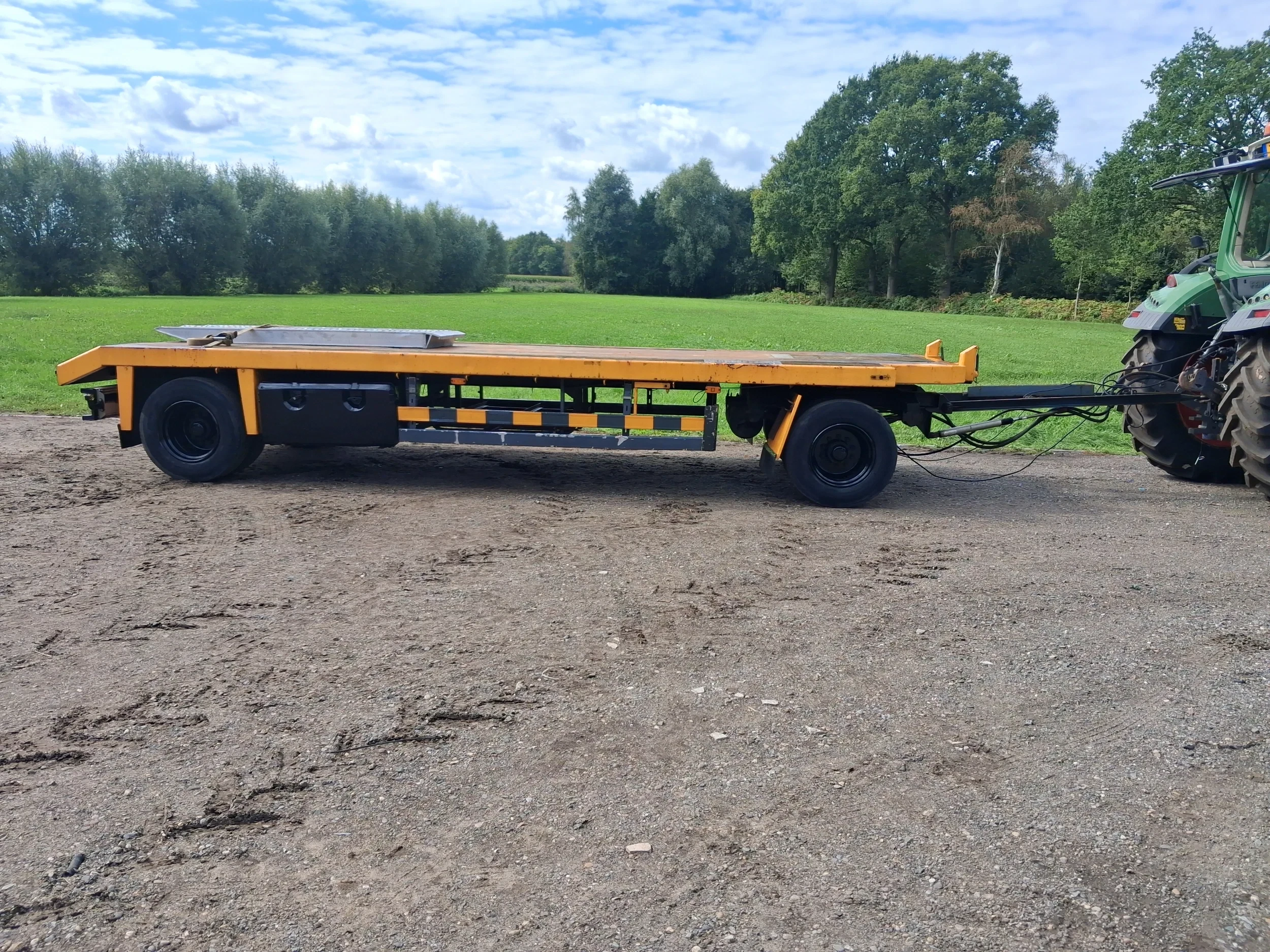 Zelfbouw 1975 - Aanhanger Oprijwagen dieplader 12 ton afbeelding 1
