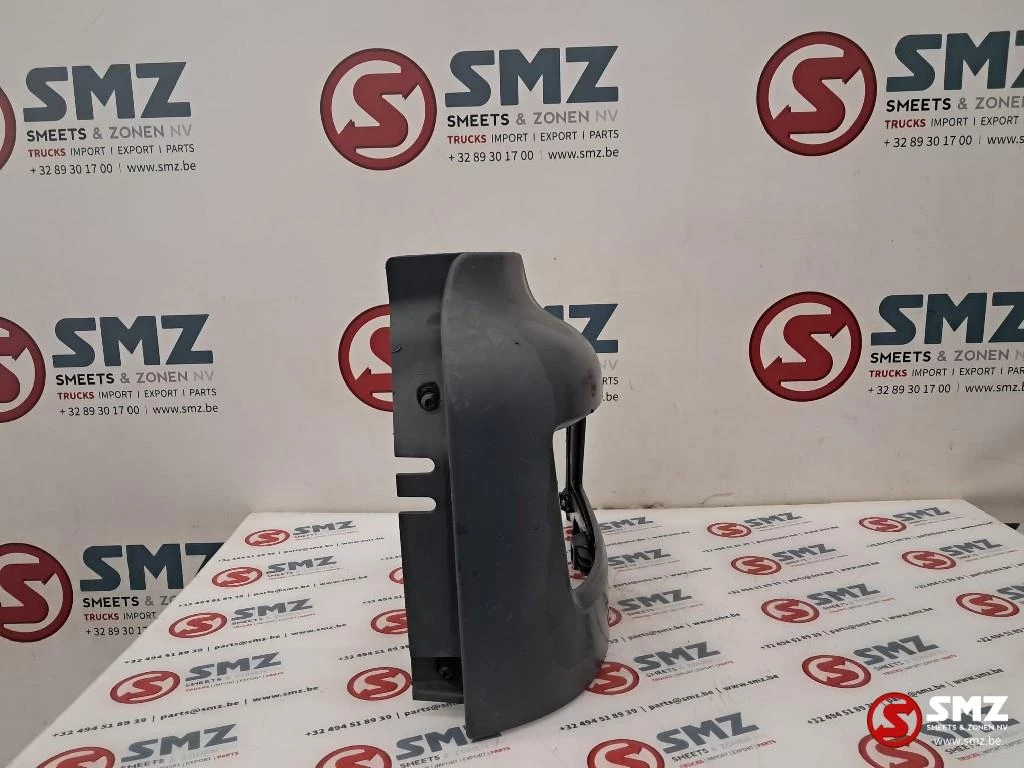 MAN 2018 - Occ koplampafdekking rechts MAN immagine 3