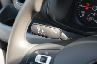 Volkswagen Crafter 2024 - 35 2.0 TDI L4H3 140pk Automaat - ACC - LED - Geveerde Stoel - Carplay - Camera - Betimmering - Rijklaar obrazek 23