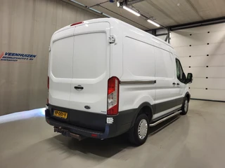 Ford Transit 2015 - 2.2TDCI L2/H2 2700kg Trekgewicht! afbeelding 3 miniatuur