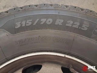 Michelin N/A 2022 - Occ vrachtwagenband 315/70R22.5 154/150L image 6