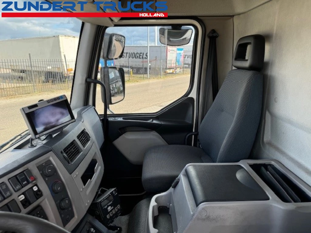 Volvo 240 2011 - FL CARRIER EASY COLD, PALFINGER TAILLIFT image 11