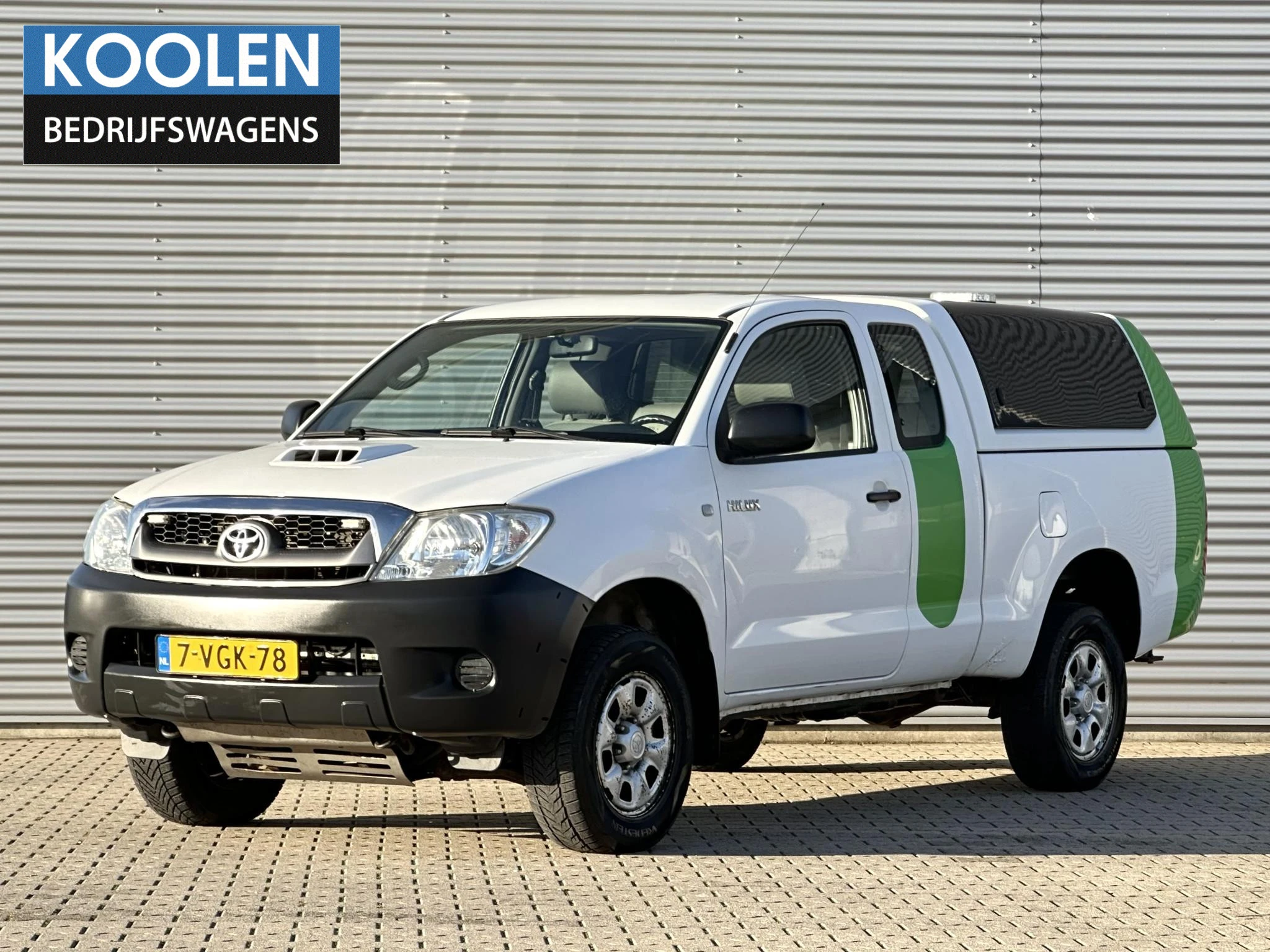Toyota Hilux 2010 - 2.5 D-4D VX Xtra Cab 4x4 AIRCO 125dkm!! top afbeelding 1