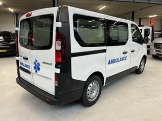 Renault Trafic - 1.6DCI L1H1 Ambulance UNUSED NIEUW Airco Cruisecontrol 3X Op Voorraad nieuw en on gebruikt bild 7