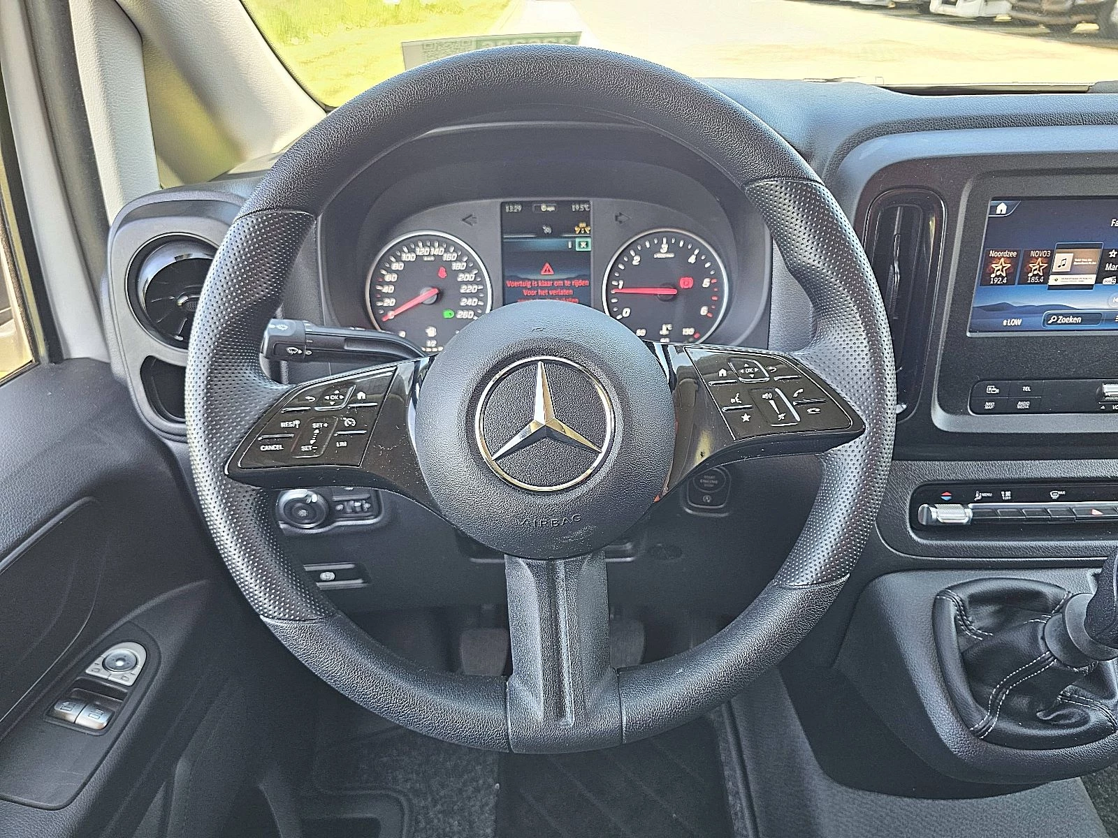 Mercedes-Benz Vito 2024 - 110 Bild 11
