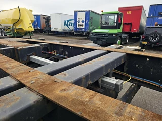 Krone SD | CONTAINER CHASSIS 40 FT 2 X 20 FT |BPW DRUM| APK TUV 22-07-2026. 5 PIECES. 2015 - N/A image 16