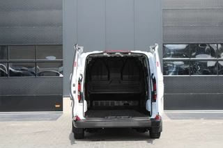 Ford Transit Custom 2025 - 320 2.5 PHEV L2H1 Trend 232pk - 5 jaar GARANTIE - 2x Schuifdeur - Adaptive Cruise - Blind Spot - Navigatie - Camera - Verwarmd Stuur - Rijklaar bild 10