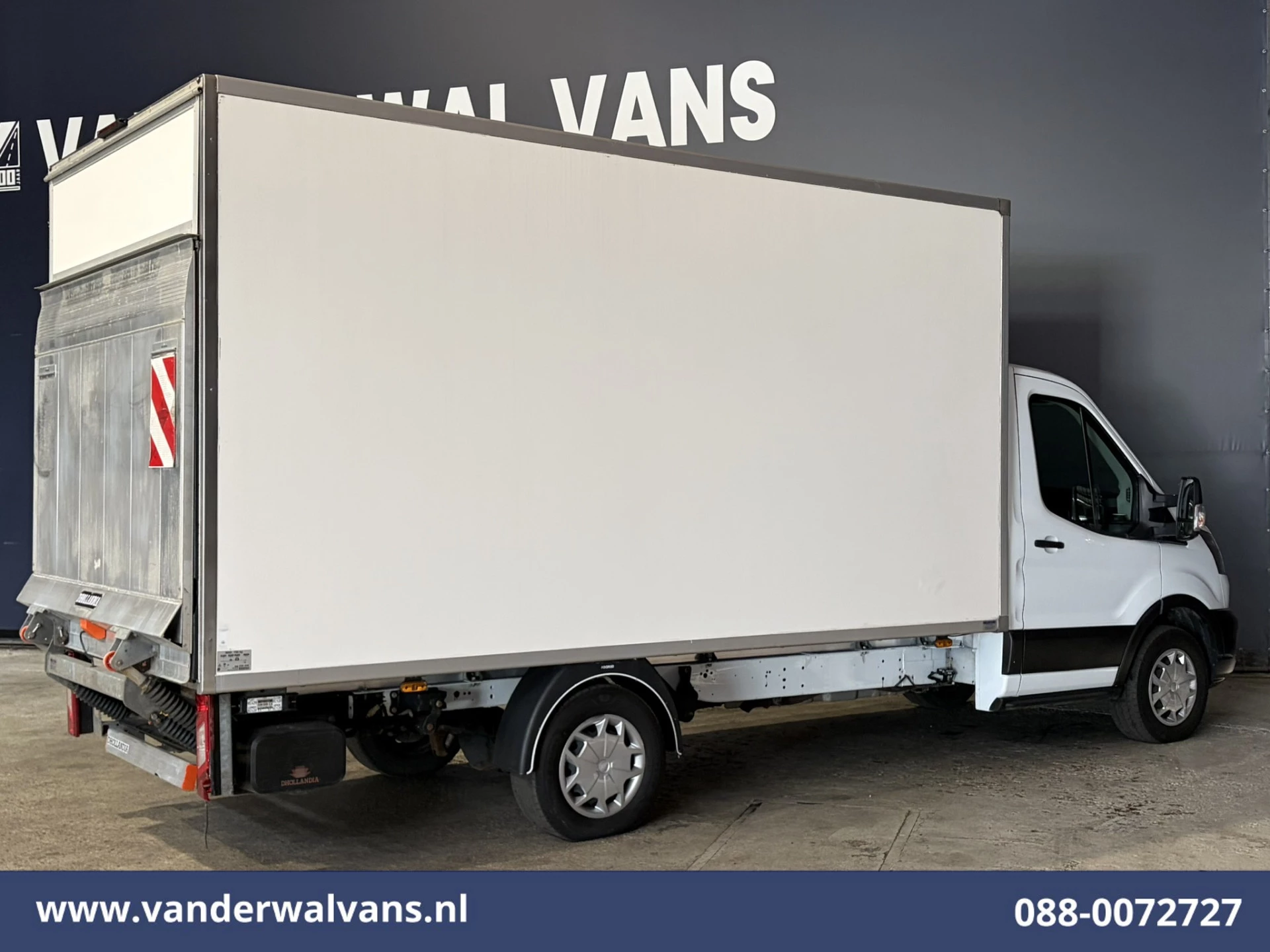 Ford Transit 2022 - 2.0 TDCI 130pk Bakwagen Laadklep Euro6 Airco | 1040kg laadvermogen | Cruisecontrol | Verwarmde voorruit imagen 10