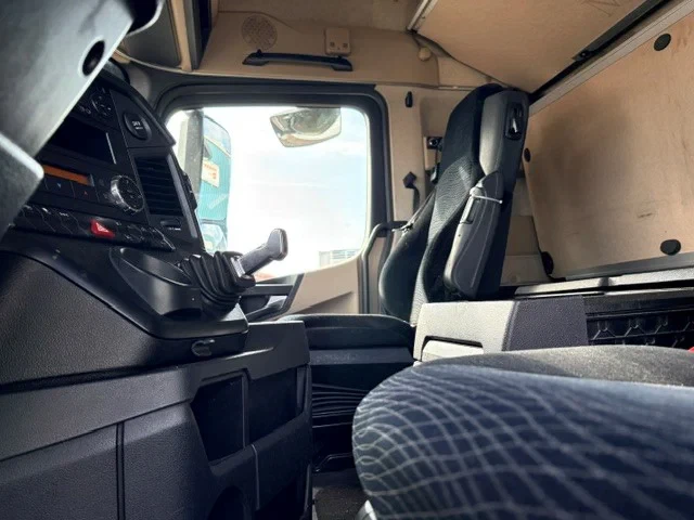 Mercedes-Benz Actros 2014 - 2545 LS STREAMSPACE 6x2 (TELLIGENT AUTOMATIC / EURO 6 / LIFT-AXLE / FRIDGE UNDER BED / AIRCONDITIONING / ETC.) afbeelding 10