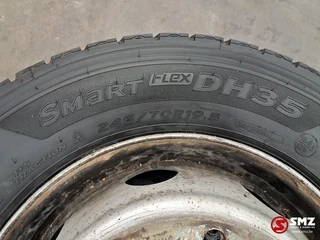 Hankook - Occ vrachtwagenband 245/70R19.5 136/134M Hankook afbeelding 3 miniatuur