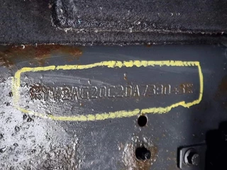 Volvo FH 2013 - 13.460 Globetrotter XL 6x2 - Box with side doors - Loadlift + Kelberg trailer 2012 with loadlift afbeelding 77