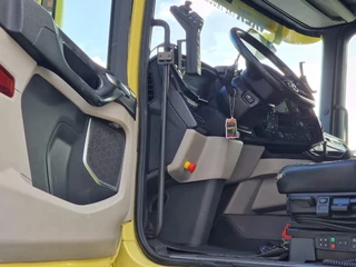 Scania R 2018 - R500 NGS 6x2*4 - HIAB Hooklift 21T - Retarder - Steering axle - Full air - Leather - Led image 15