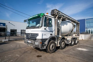 Mercedes-Benz Actros 2009 - 3241 +STETTER+TAPIS/BAND te koop