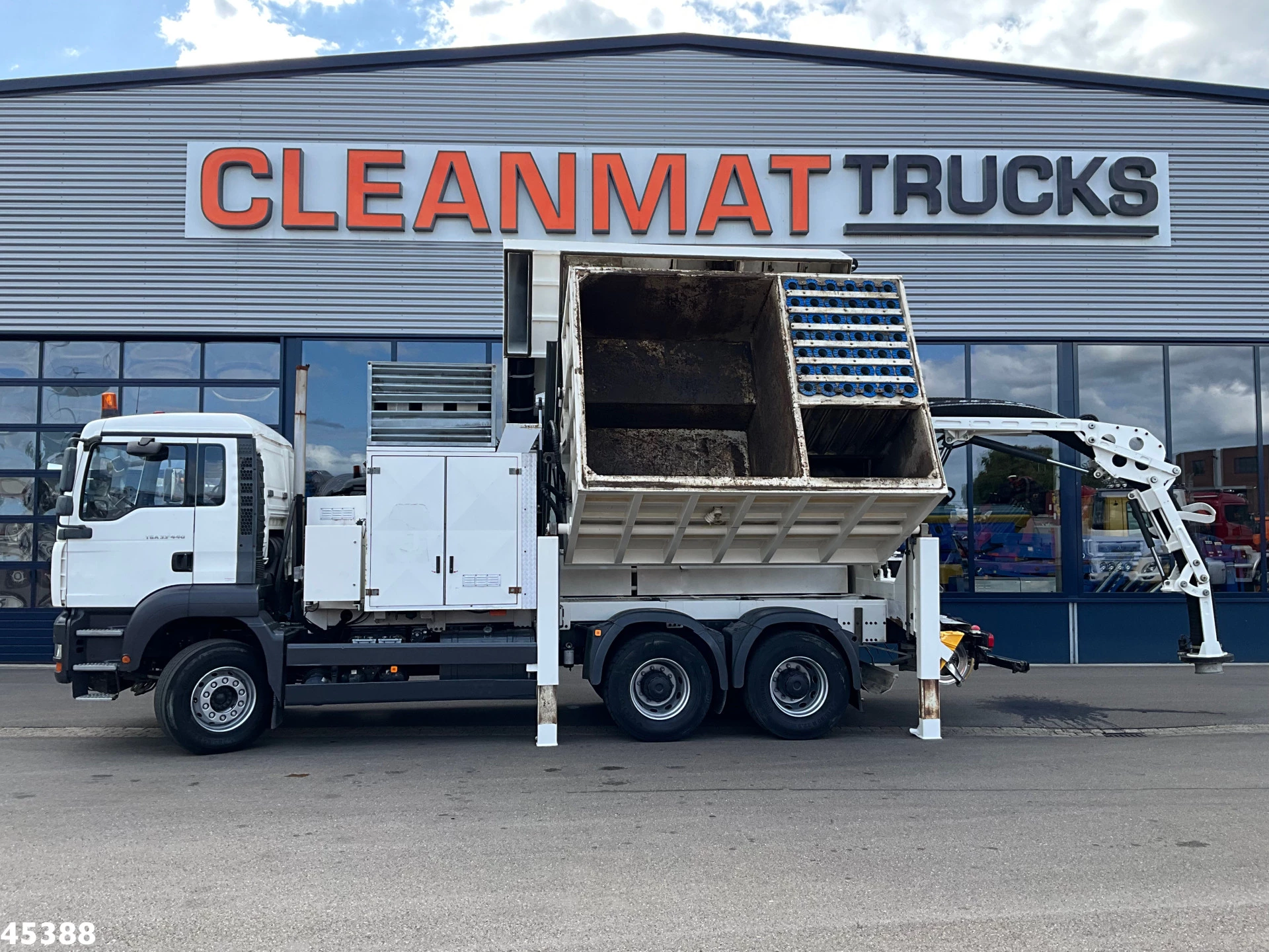 MAN TGA 2007 - 33.440 6x4 MTS Dino 8m³ Saugbagger Just 173.476 km! изображение 1