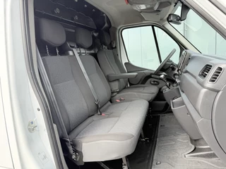 Opel Movano 2022 - 2.3 Turbo 136 PK / L2H2 / INRICHTING / 1e EIG. / TREKHAAK / CAMERA / AIRCO / CRUISE / 3-ZITS изображение 10
