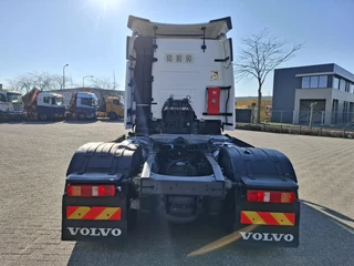 Volvo FM5-460 2022 - / VEB+ / DOUBLE TANK / TUV: 20-01-2027 / NAVI / LWDS / FRIDGE / FULL-SPOILER / AUTOMATIC / EURO-6 / 2022 obrazek 4
